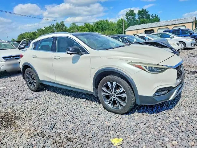 2018 INFINITI QX30 PREMIUM  