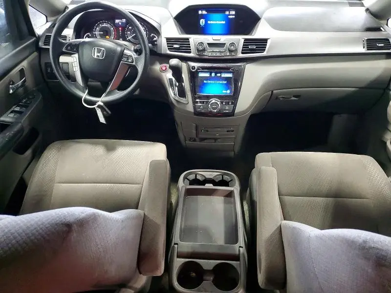 2016 HONDA ODYSSEY SE  
