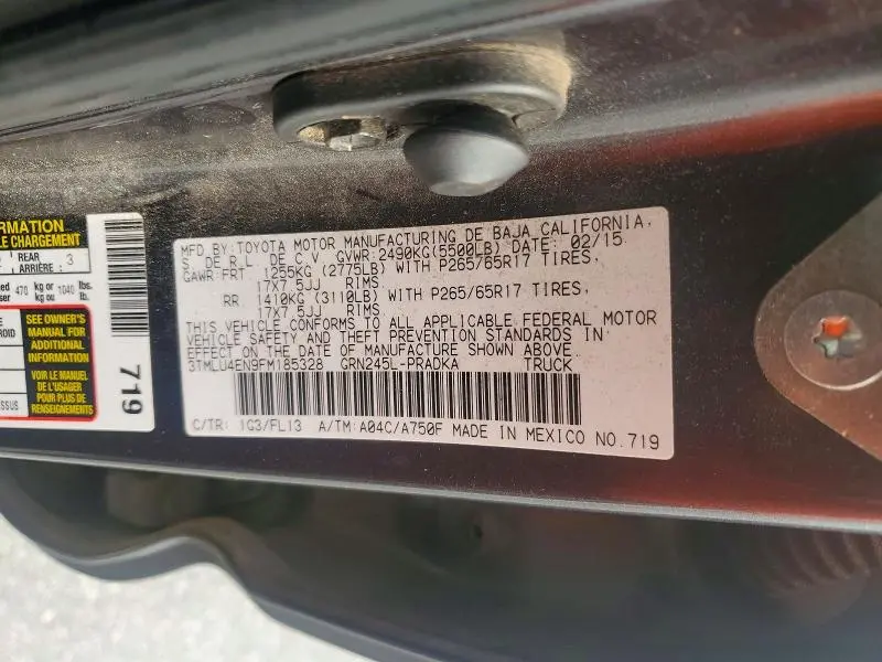 2015 TOYOTA TACOMA V6  