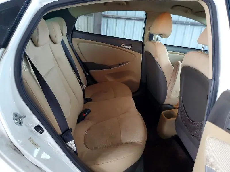 2012 HYUNDAI ACCENT GLS  