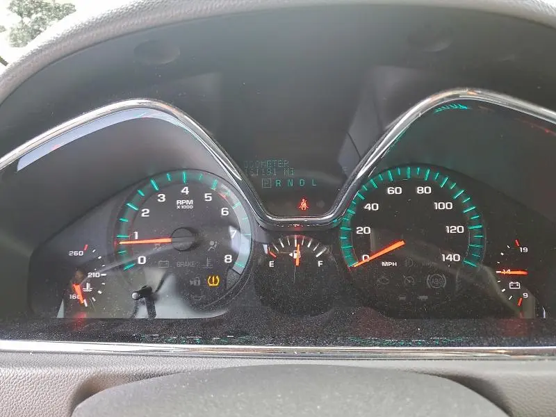 2015 CHEVROLET TRAVERSE LT  