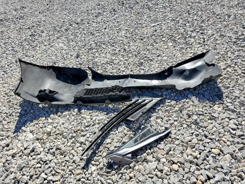 2015 TOYOTA SIENNA XLE 8-PASSENGER  