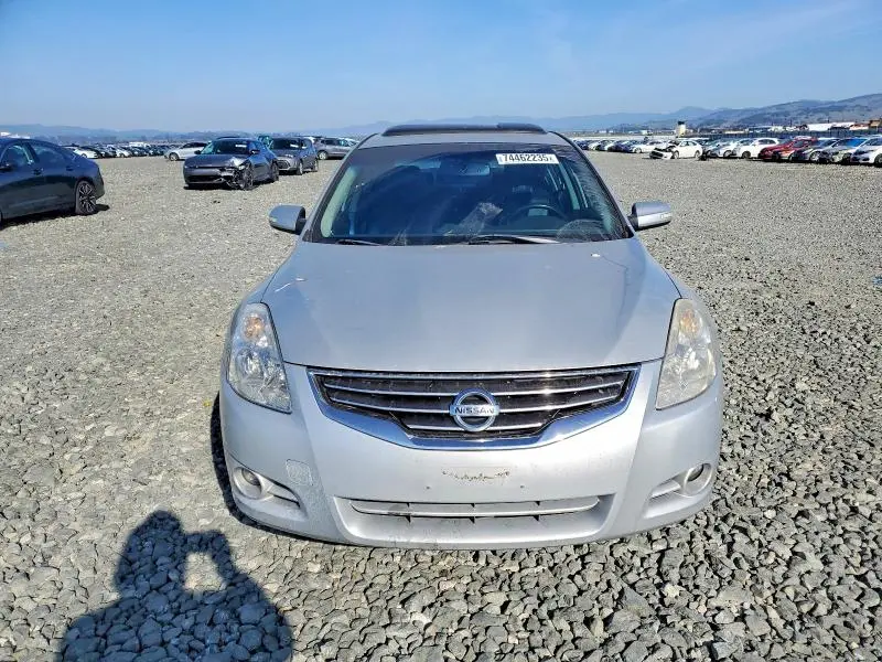 2010 NISSAN ALTIMA   