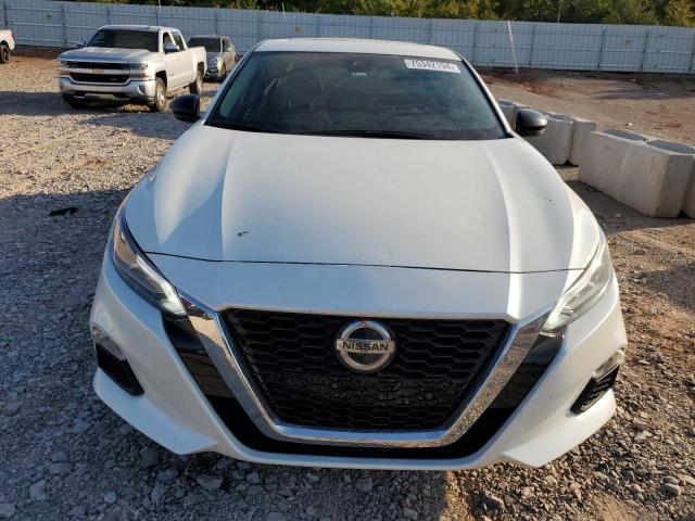 2020 NISSAN ALTIMA SR