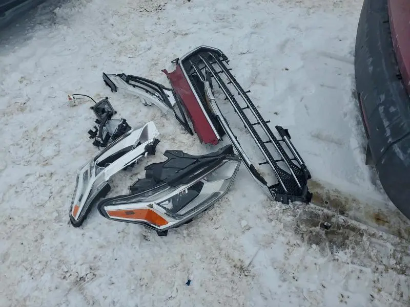 2021 CHEVROLET TRAVERSE LT  