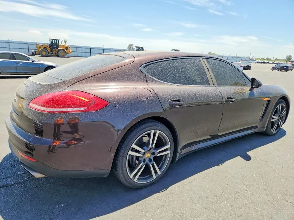 2014 PORSCHE PANAMERA 2  