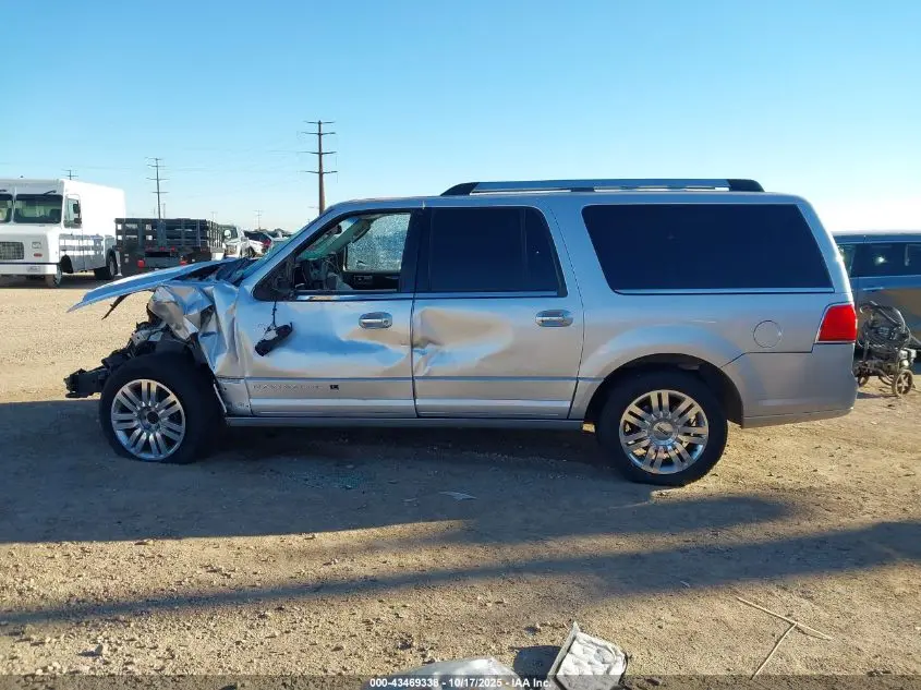 2011 LINCOLN NAVIGATOR L  