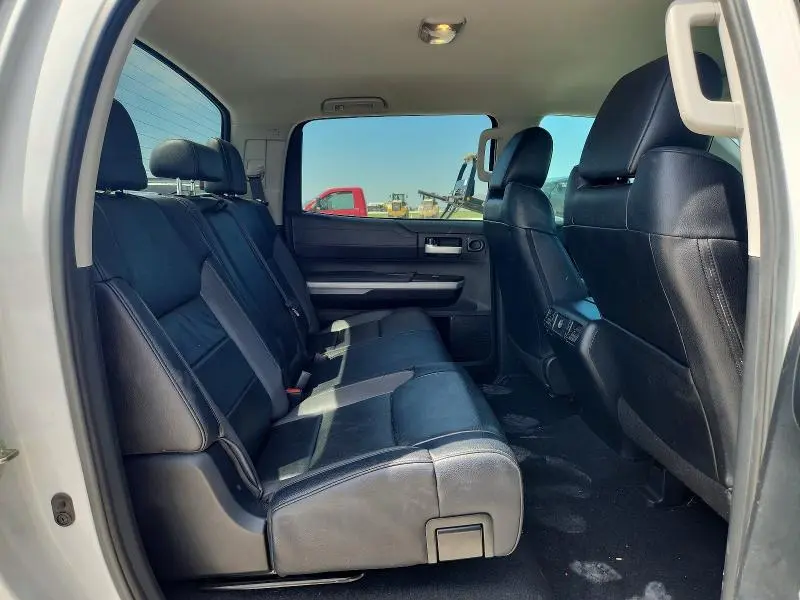 2018 TOYOTA TUNDRA CREWMAX LIMITED  
