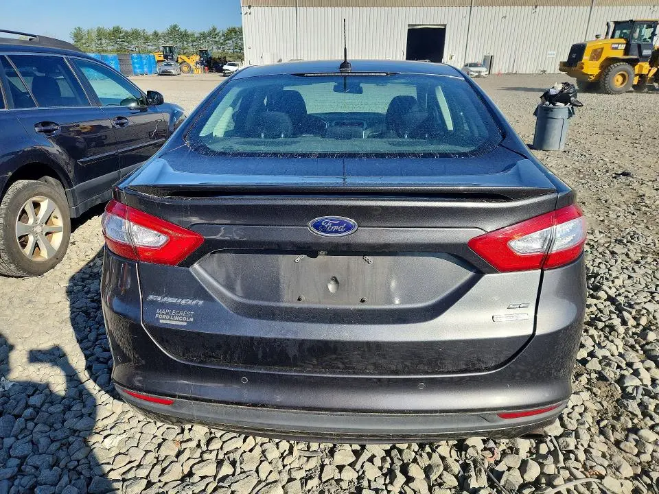 2016 FORD FUSION SE  
