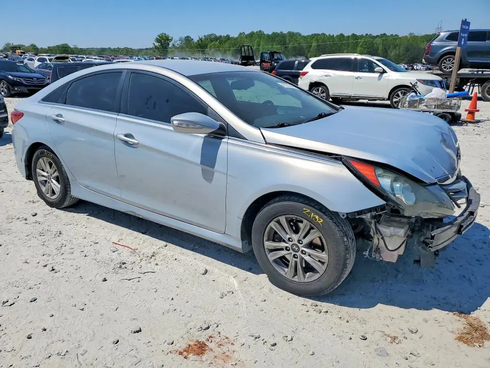2014 HYUNDAI SONATA GLS  
