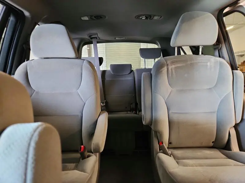 2010 HONDA ODYSSEY LX  