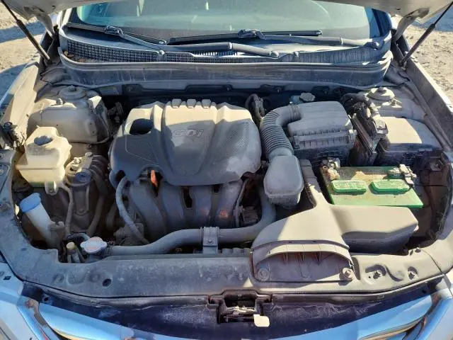 2012 HYUNDAI SONATA SE  