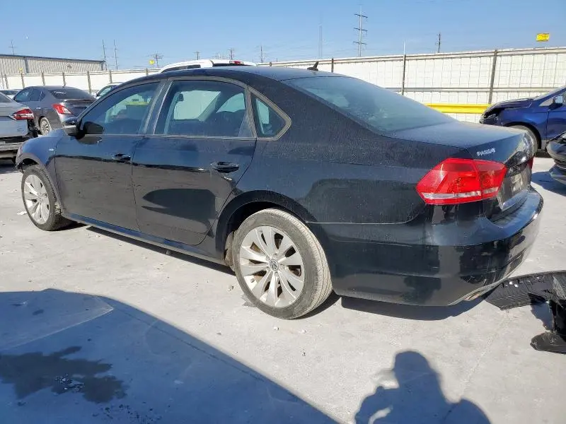 2014 VOLKSWAGEN PASSAT   
