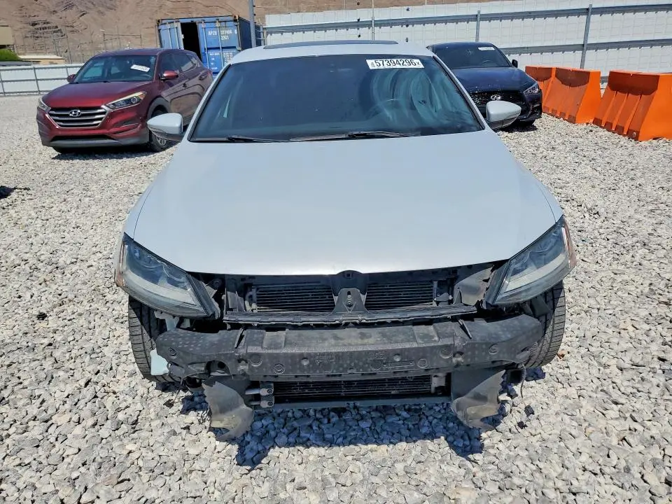 2017 VOLKSWAGEN JETTA GLI  