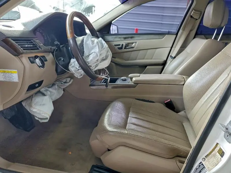 2010 MERCEDES-BENZ E 550  