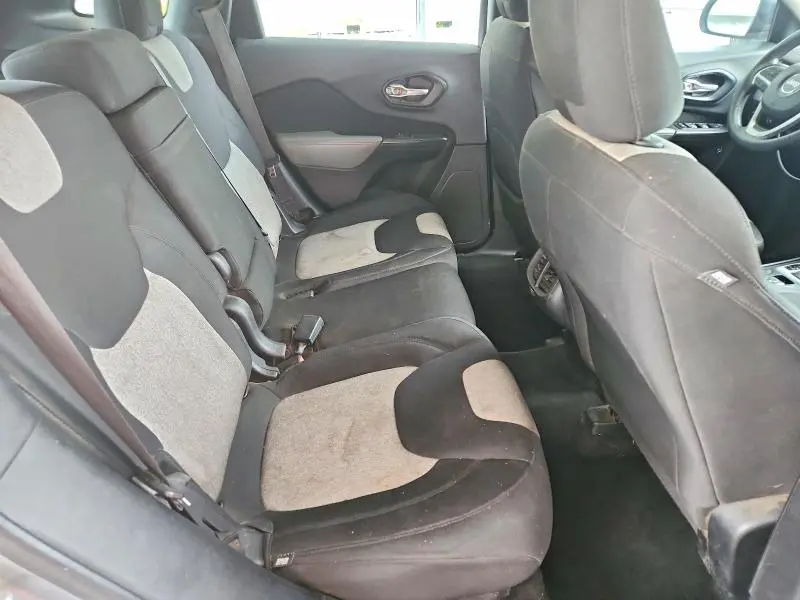 2014 JEEP CHEROKEE SPORT  