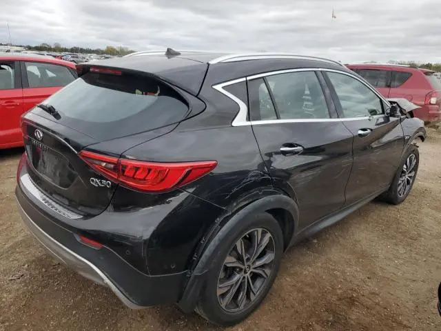 2018 INFINITI QX30 BASE  