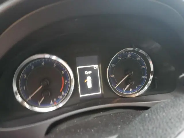 2018 TOYOTA COROLLA L  