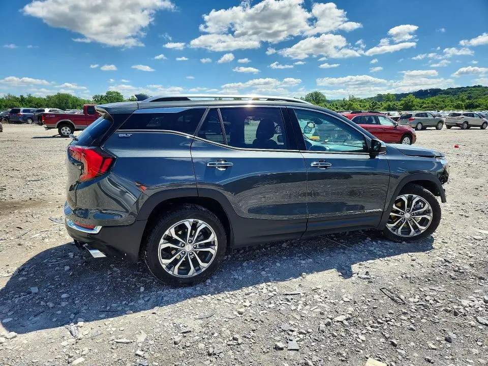 2020 GMC TERRAIN SLT  