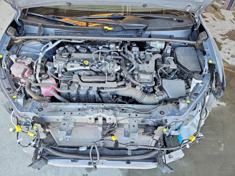 2024 TOYOTA PRIUS LE  