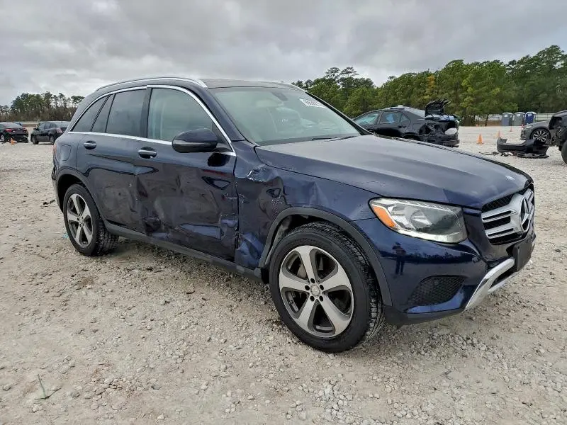 2016 MERCEDES-BENZ GLC 300  