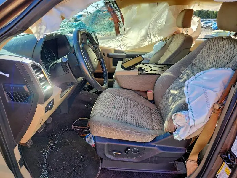 2015 FORD F150 SUPERCREW  
