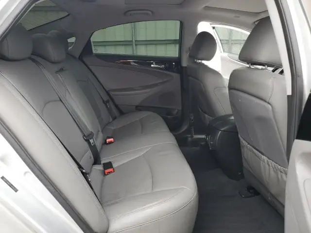 2012 HYUNDAI SONATA SE  