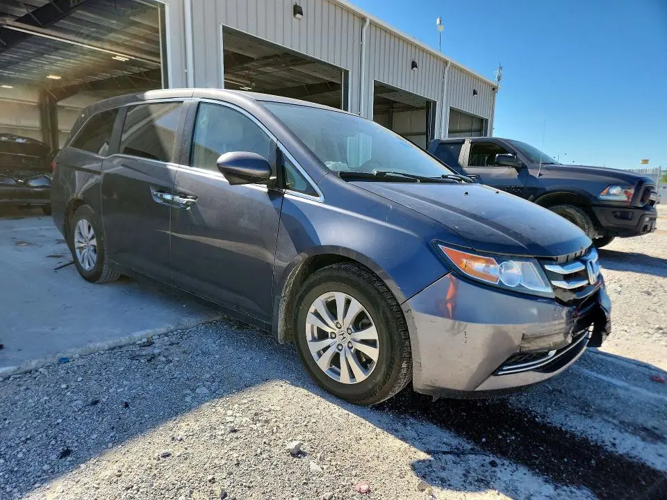 2016 HONDA ODYSSEY SE  