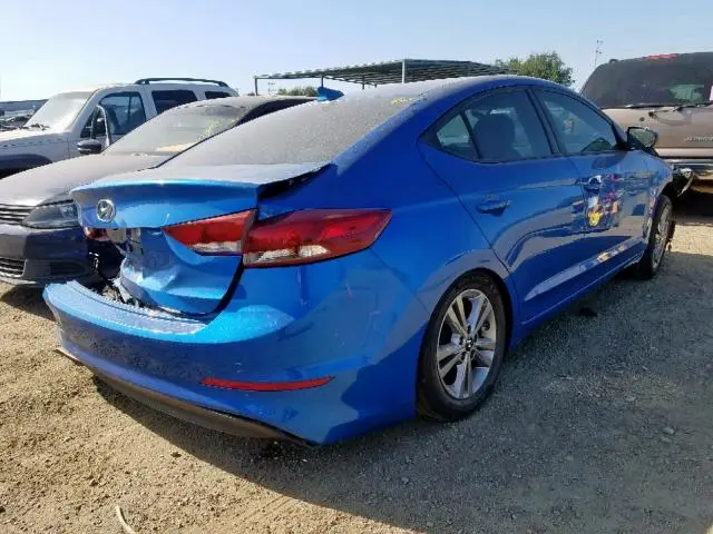 2017 HYUNDAI ELANTRA SE