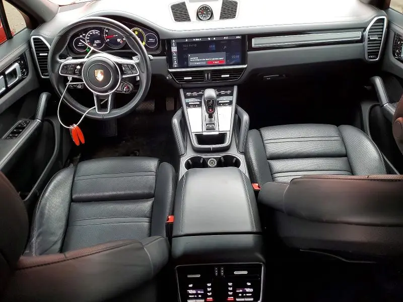 2020 PORSCHE CAYENNE COUPE  