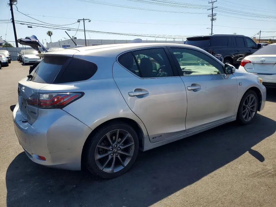 2012 LEXUS CT 200  