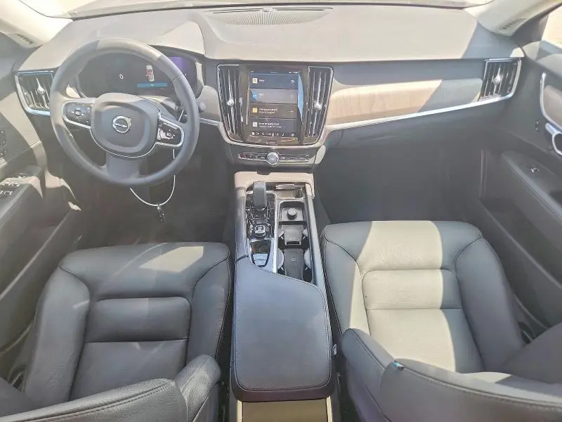 2023 VOLVO S90 PLUS  