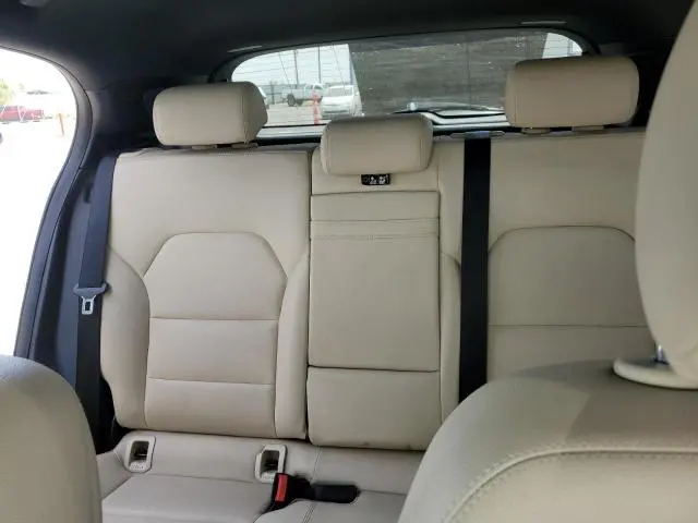2017 MERCEDES-BENZ GLA 250 4MATIC  