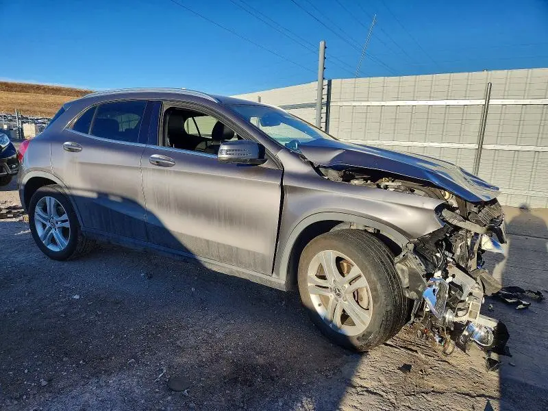 2018 MERCEDES-BENZ GLA 250 4MATIC  