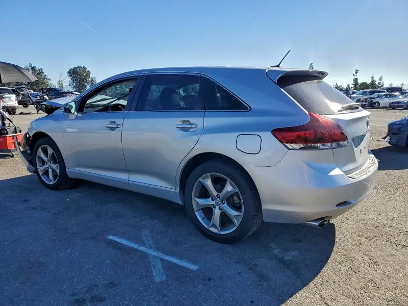 2013 TOYOTA VENZA LE  