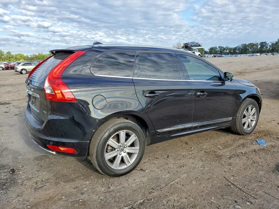 2017 VOLVO XC60 T5 INSCRIPTION  
