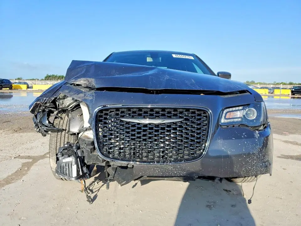 2023 CHRYSLER 300 S  
