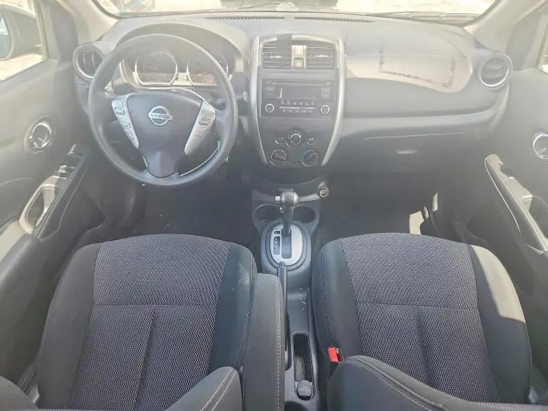 2018 NISSAN VERSA SV  