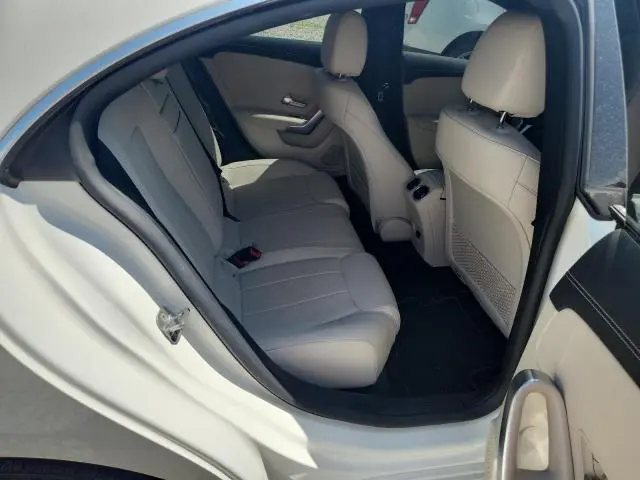 2023 MERCEDES-BENZ CLA 250  