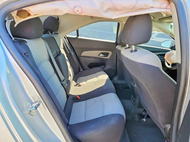 2014 CHEVROLET CRUZE LS  