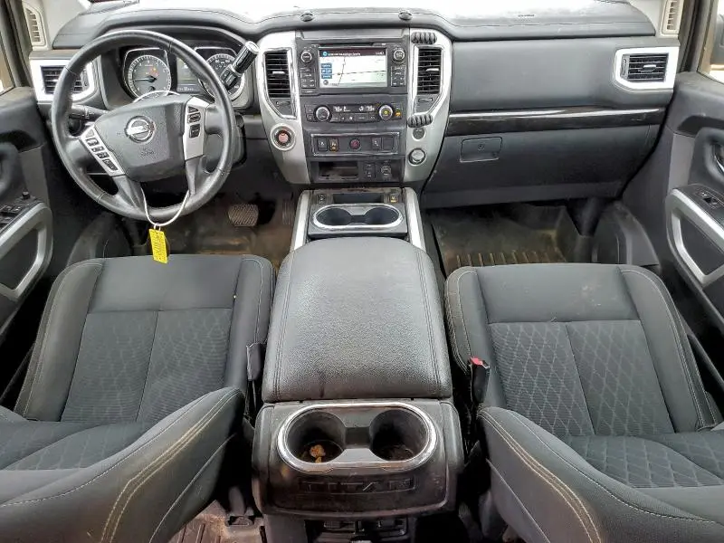 2018 NISSAN TITAN SV  