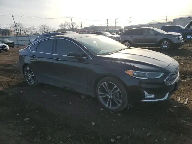 2019 FORD FUSION TITANIUM  