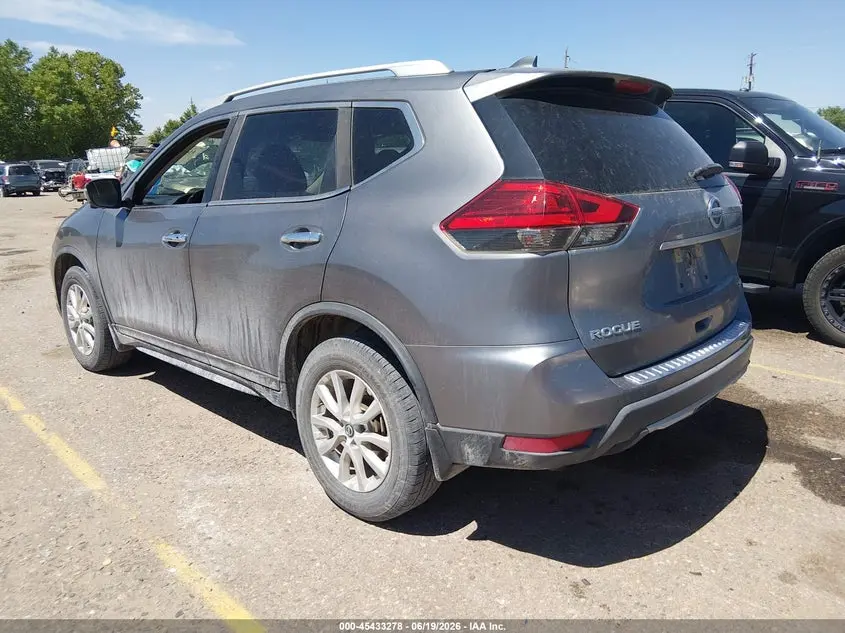 2017 NISSAN ROGUE SV