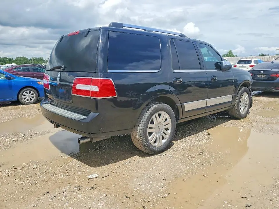 2013 LINCOLN NAVIGATOR   