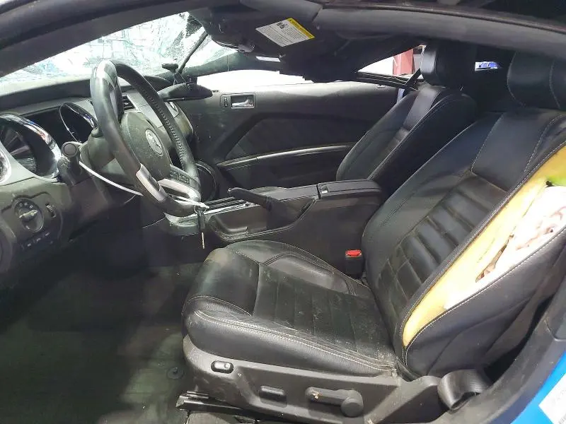 2012 FORD MUSTANG GT  
