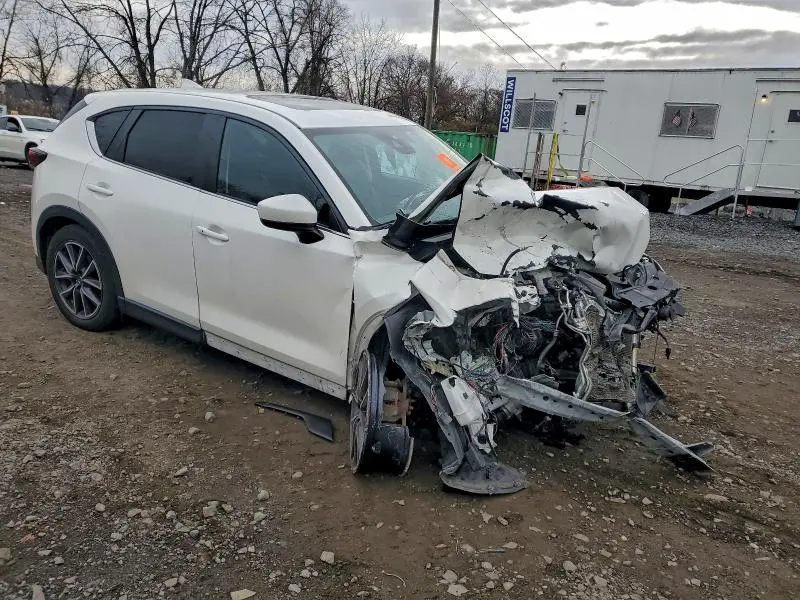 2018 MAZDA CX-5 TOURING  