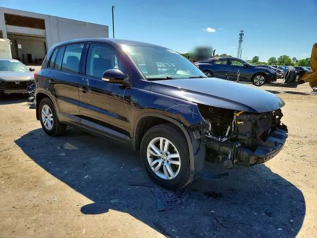 2014 VOLKSWAGEN TIGUAN S  