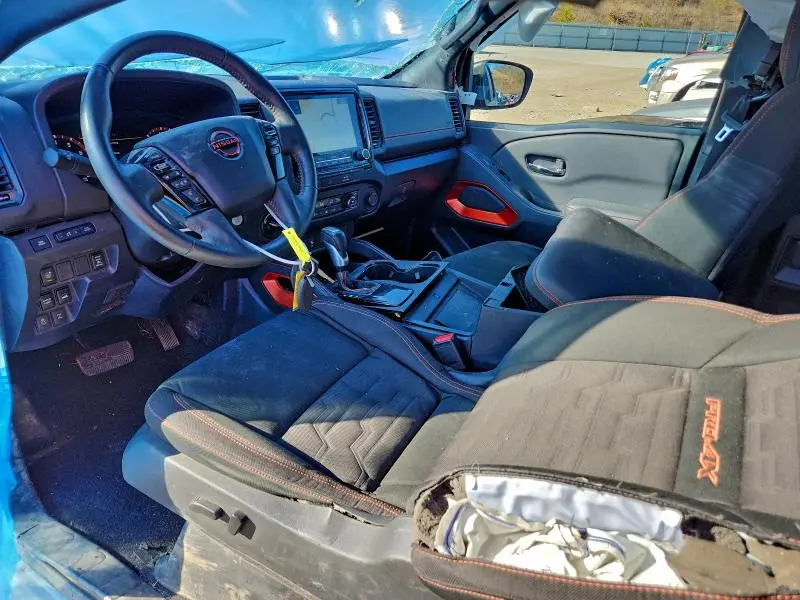 2022 NISSAN FRONTIER S  