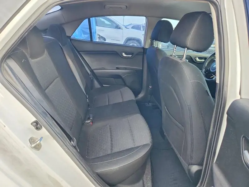 2020 KIA RIO LX  