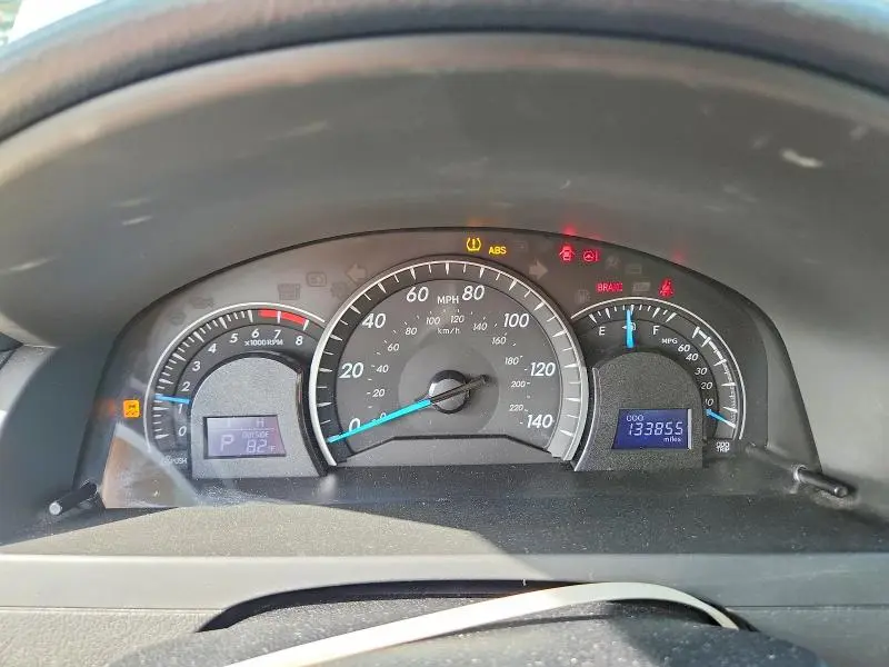2012 TOYOTA CAMRY LE  